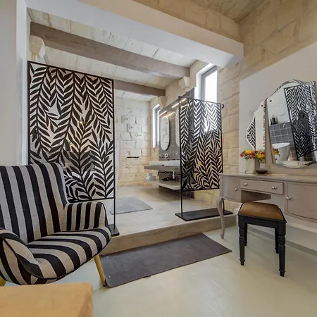 Zaffir Retreat * Żebbuġ