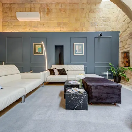 Zaffir Retreat * Żebbuġ