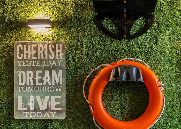 Villa Zaffir Retreat