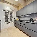 Villa Zaffir Retreat