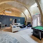 Zaffir Retreat